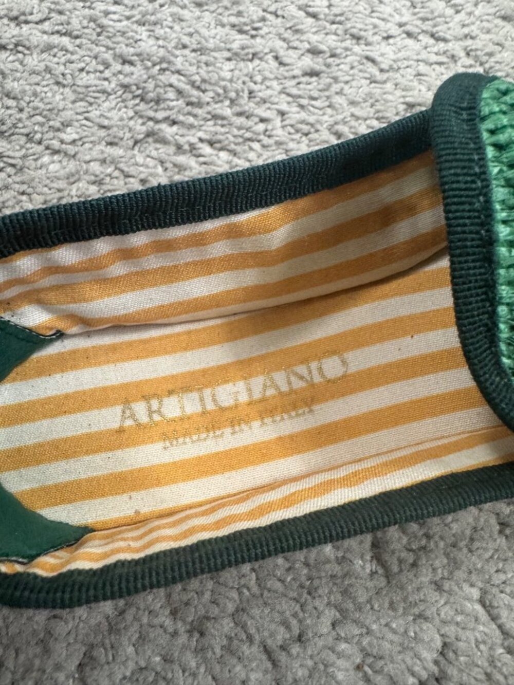 Artigiano Italy Womens Green Loafers Sz 35 Gold Horsebit Handmade Knit Textured - Picture 7 of 14